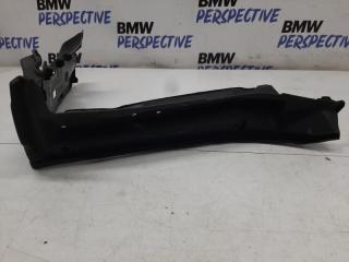 Уплотнитель крыла BMW 6-серия G32 N57D30B