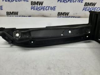 Уплотнитель крыла 6-серия 2018 G32 N57D30B