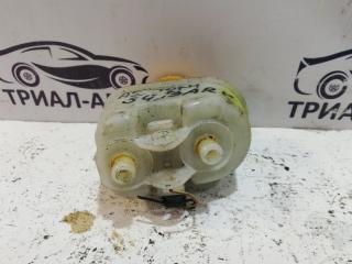 Бачок тормозной жидкости Subaru Outback B14 EJ253 2 Бачок тормозной жидкости Subaru Outback B14 EJ253 2