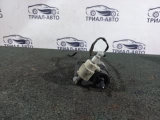 Запчасть насос омывателя Opel Astra J 2009-2015