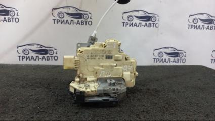 Запчасть замок двери передний левый Audi Q7 2005-2015