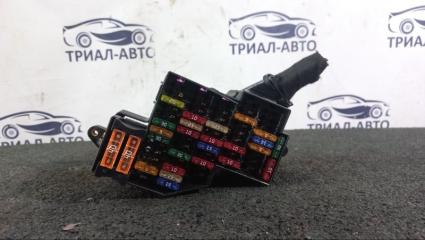 Запчасть блок предохранителей Volkswagen Touareg