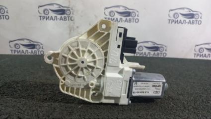 Запчасть мотор стеклоподъемника передний левый Audi Q7 2008