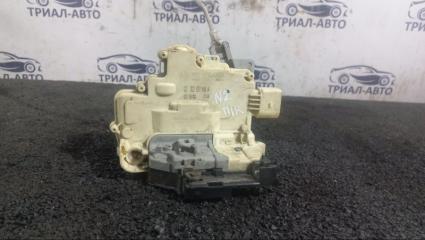 Запчасть замок двери передний правый Audi Q7 2005-2015