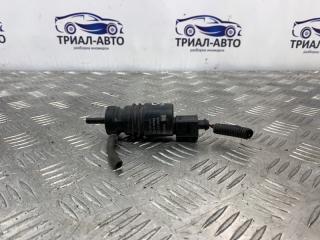 Запчасть насос омывателя Chevrolet Captiva 2006-2018