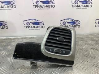 Запчасть дефлектор обдува салона правый Jeep Grand Cherokee 2012