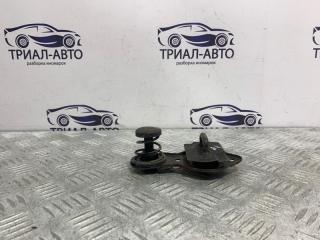 Запчасть замок капота Mercedes ML 2008