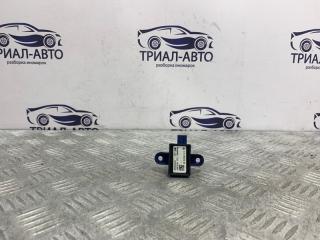 Запчасть датчик удара Mercedes E-Class 2010