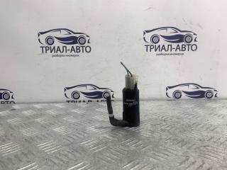 Запчасть насос омывателя Mitsubishi Outlander 2004
