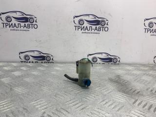Запчасть насос омывателя Mitsubishi Pajero 2006