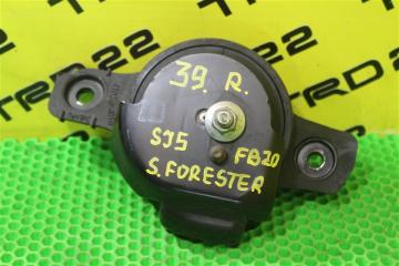 Подушка двигателя правая Subaru Forester