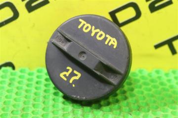 Запчасть крышка топливного бака Toyota 77310-48010 контрактная Крышка топливного бака Toyota 77310-48010 контрактная