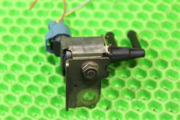 Клапан вакуумный Subaru K5T48479 Клапан вакуумный Subaru K5T48479