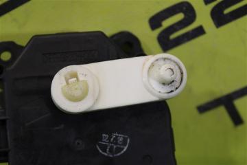 Сервопривод заслонки печки Mazda MPV LW3W L3 Сервопривод заслонки печки Mazda MPV LW3W L3