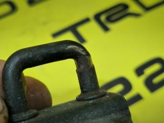 Петля замка багажника Bongo 2008 SK22M R2