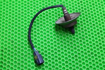 Запчасть датчик кислородный Toyota Corolla Fielder 2011