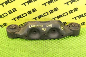 Подушка редуктора задняя Subaru Forester 2011