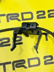 Датчик abs передний правый RX300 2005 MCU35 1MZ-FE Датчик abs передний правый RX300 2005 MCU35 1MZ-FE
