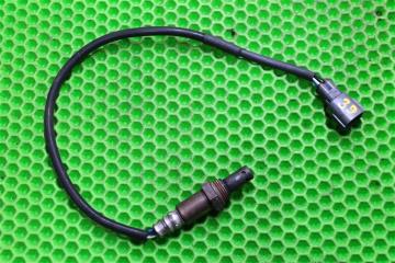 Запчасть датчик кислородный Toyota Alphard 2004