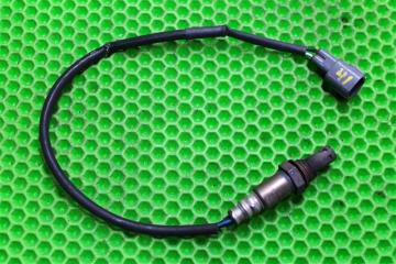 Запчасть датчик кислородный Toyota Alphard 2004