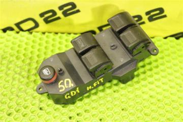 Блок управления стеклоподъемниками передний правый Honda Fit 2005 контрактная Блок управления стеклоподъемниками передний правый Honda Fit 2005