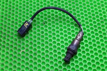 Фото запчасти датчик кислородный Nissan Qashqai 2009 контрактная запчасть Запчасть датчик кислородный Nissan Qashqai 2009