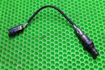 Фото запчасти датчик кислородный Nissan Tiida 2011 контрактная запчасть Запчасть датчик кислородный Nissan Tiida 2011