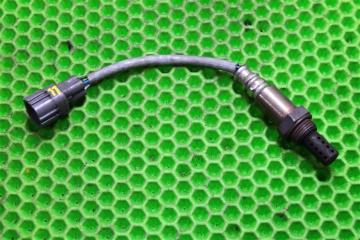 Запчасть датчик кислородный Toyota Passo 2007