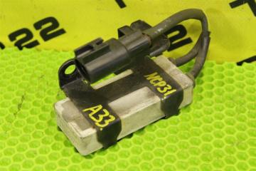 Запчасть резистор вентилятора охлаждения Toyota bB 2004