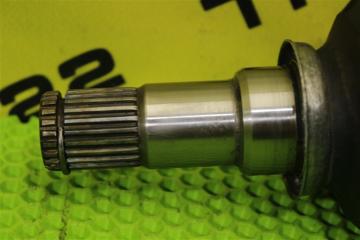 Привод передний правый Corolla 2004 ZZE121 3ZZ-FE