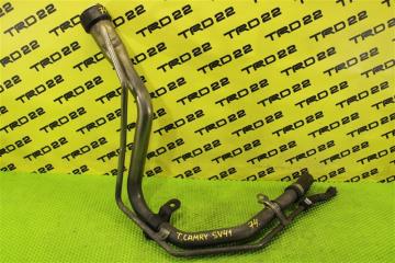 Горловина топливного бака Toyota Camry 1998