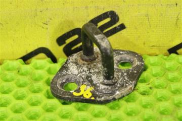 Петля замка багажника Mitsubishi Outlander 2017