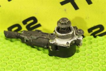 Датчик высоты дорожного просвета Lexus RX350 GGL15 2GR-FE