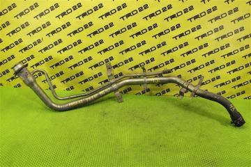 Горловина топливного бака Mitsubishi Pajero 2010