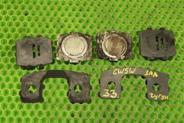 Запчасть пластина суппорта Mitsubishi Outlander 2011