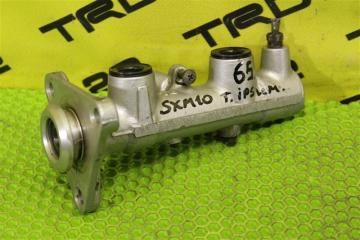 Запчасть главный тормозной цилиндр Toyota Ipsum 2000