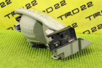 Повторитель поворота в бампер передний правый Prius 2014 ZVW30 2ZR-FXE