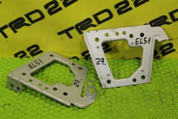 Запчасть крепление магнитолы Toyota Corsa 1998