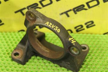 Запчасть кронштейн привода передний правый Toyota Vista Ardeo 2002