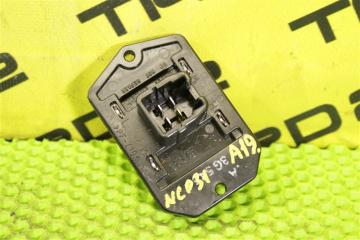 Фото запчасти реостат печки Toyota Bb 2004 контрактная запчасть Запчасть реостат печки Toyota Bb 2004