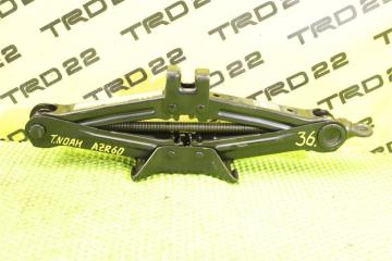 Фото запчасти домкрат Toyota Noah 2006 контрактная запчасть Запчасть домкрат Toyota Noah 2006