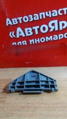Запчасть кронштейн бампера задний правый TOYOTA NOAH 2002