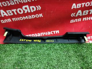 Запчасть накладка пластиковая в салон TOYOTA ALLION 03.2005