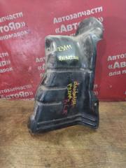 Запчасть защита горловины топливного бака задняя Daihatsu Pyzar 1997