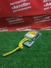 Блок управления airbag TOYOTA REGIUS 05.2001