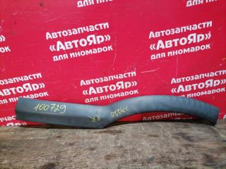 Запчасть накладка на крыло задняя правая SUBARU TRAVIQ 06.2003