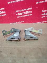Запчасть петля капота SUBARU TRAVIQ 2003