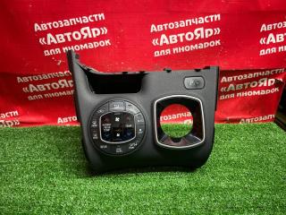 Блок управления климат-контролем TOYOTA VOXY 2016
