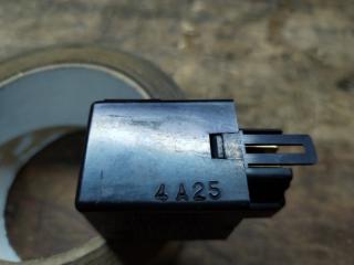 Реле MITSUBISHI PAJERO V26W 4M40-T