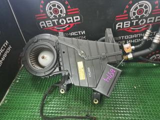 Вентилятор (Мотор отопителя) задний TRAVIQ 2001 XM220 Z22SE Вентилятор (Мотор отопителя) задний TRAVIQ 2001 XM220 Z22SE